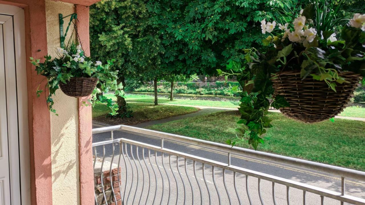 Riverview Luxury Short Stay Apartment Enniscorthy Exterior foto